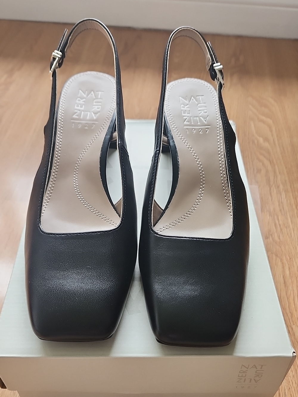 Naturalizer Black Leather Slingback Square-Toe Heels